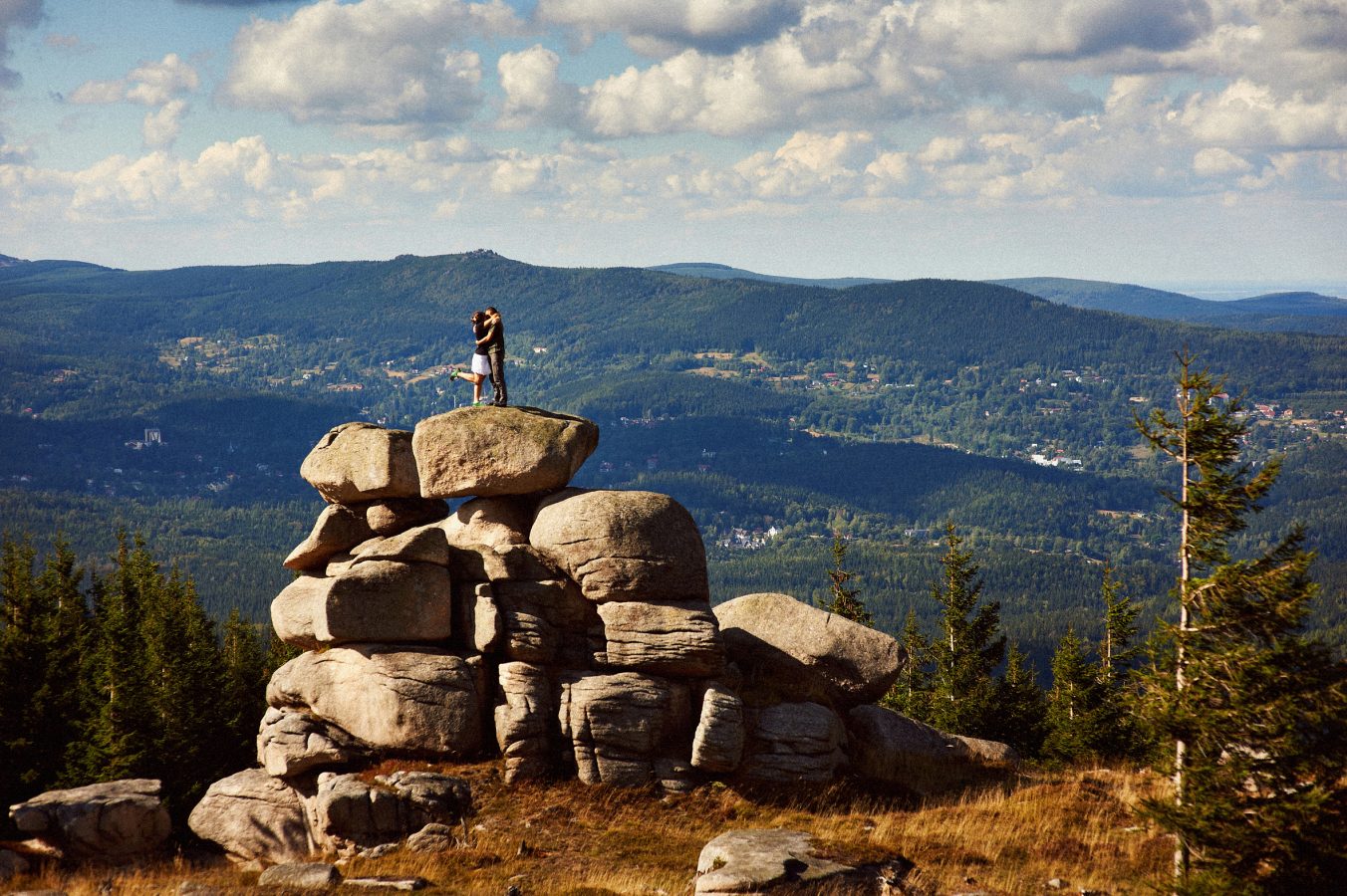 049_pary_nastrone2024