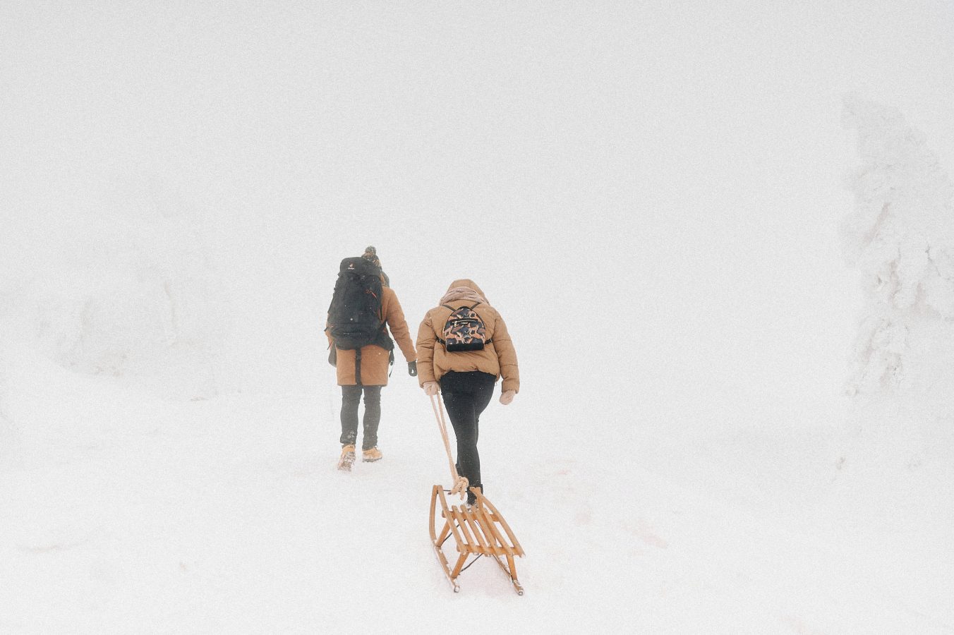 060_pary_nastrone2024